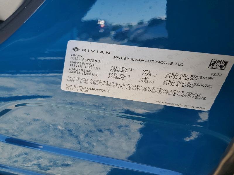 7FCTGAAA4PN000693 2023 Rivian R1T photo no. 12