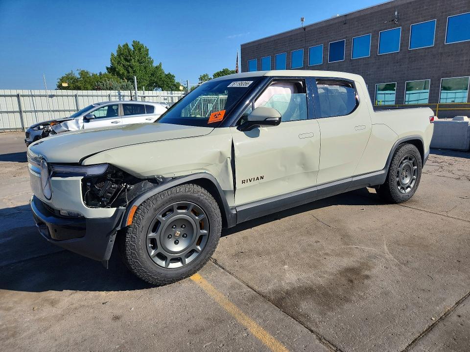 7FCTGCAA1SN041349 2025 Rivian R1T photo no. 1