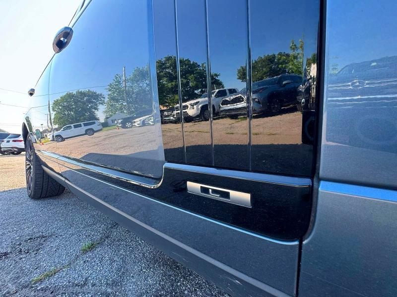 SALGS5RE3KA541540 2019 Land Rover Range Rover photo no. 11