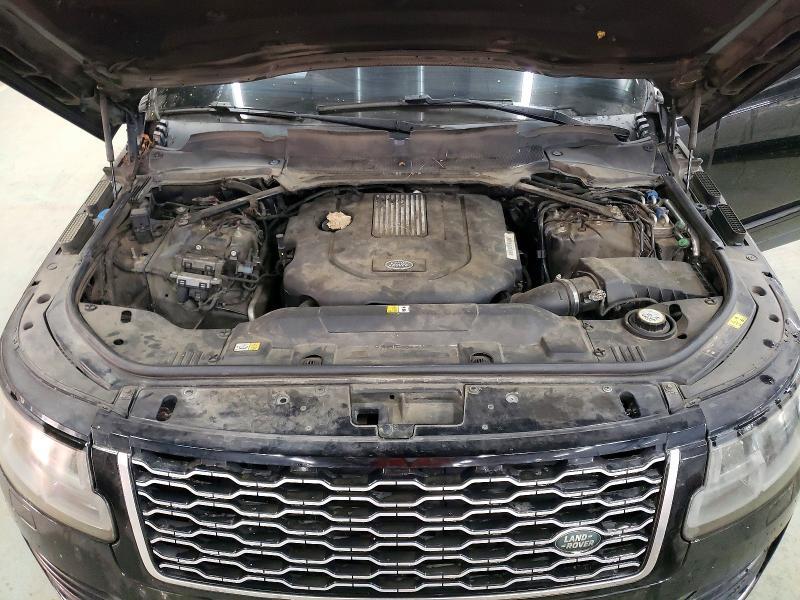SALGS2RKXJA381997 2018 Land Rover Range Rover photo no. 12