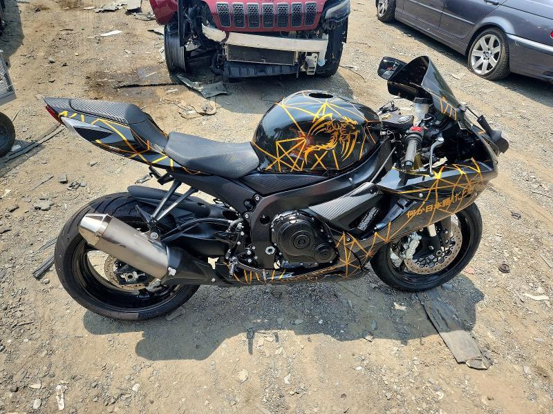 JS1GR7MA9R7100421 2024 Suzuki GSX-R750 photo no. 1