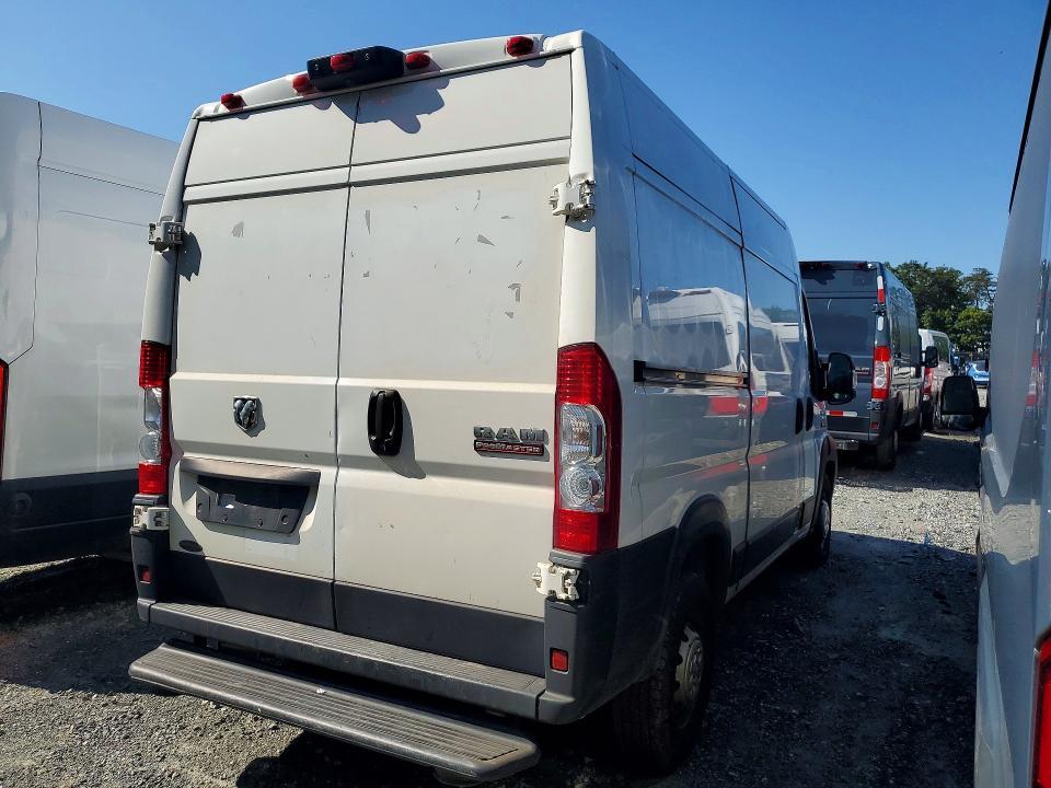 2022 RAM Promaster — VIN 3C6LRVCG1NE135017, şəkil 3