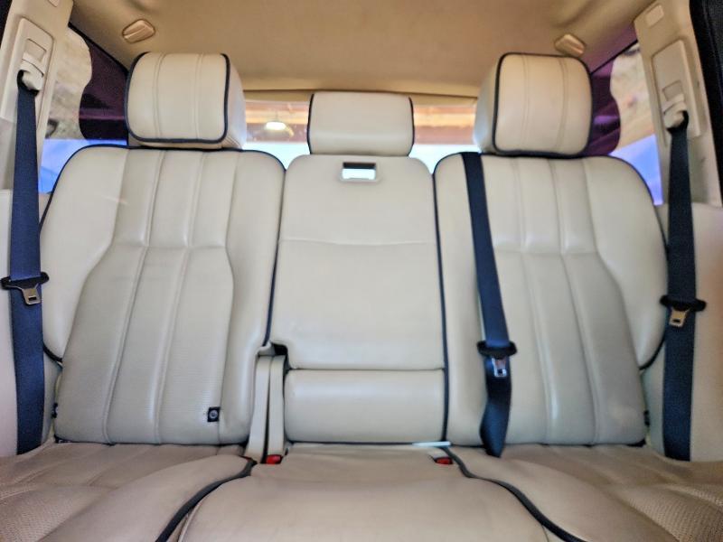 SALMF1D48CA392025 2012 Land Rover Range Rover photo no. 10