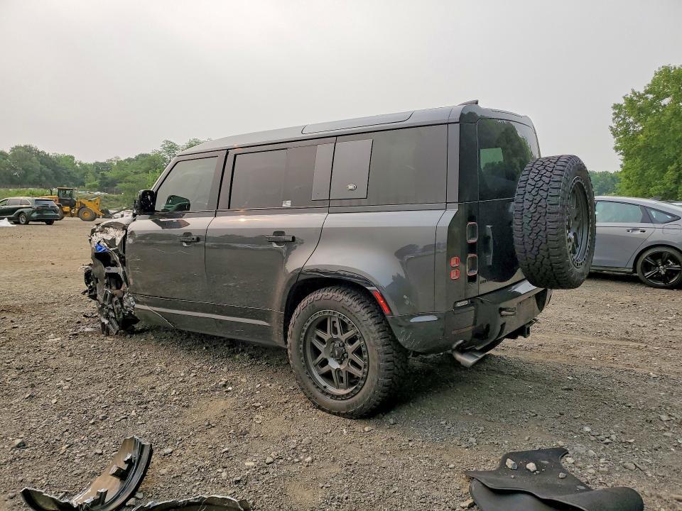 SALEWEEE6P2122343 2023 Land Rover Defender photo no. 2