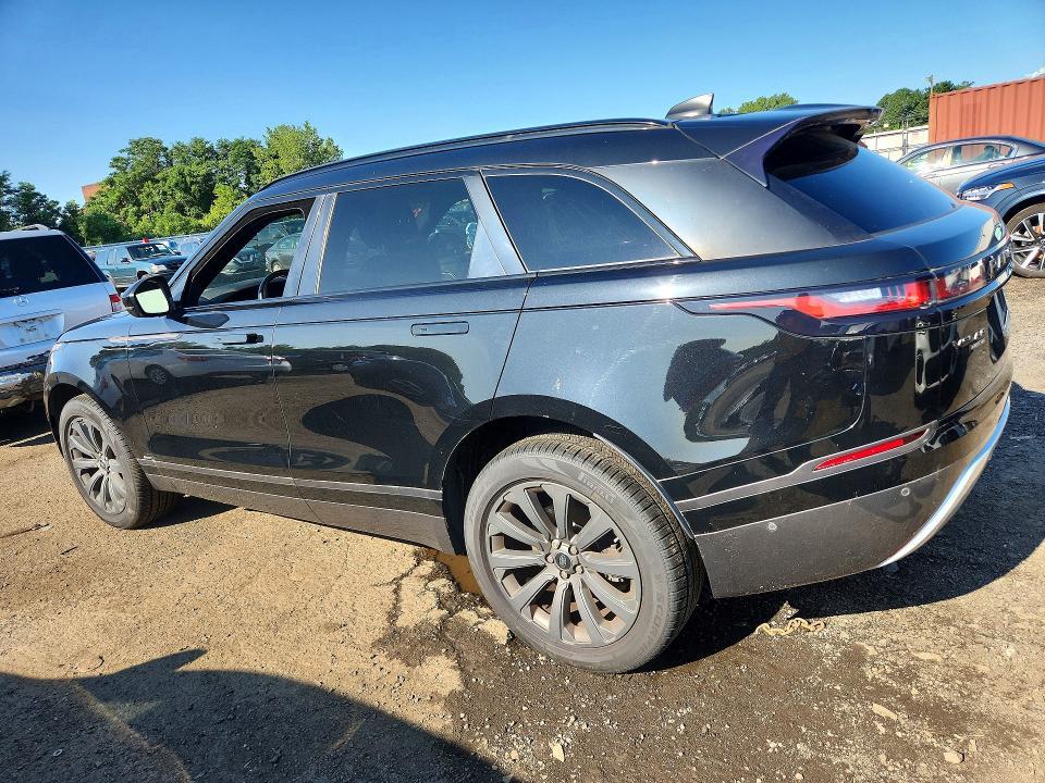 2018 Land Rover Range Rover — VIN SALYL2RX5JA757373, фото 2