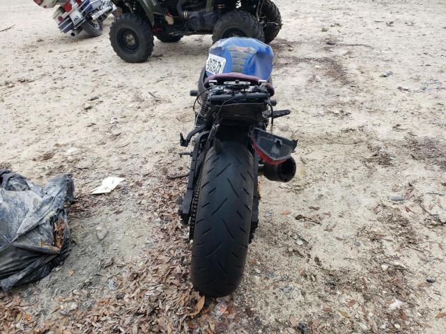 JS1GR7JA652101456 2005 Suzuki GSX-R750 photo no. 4