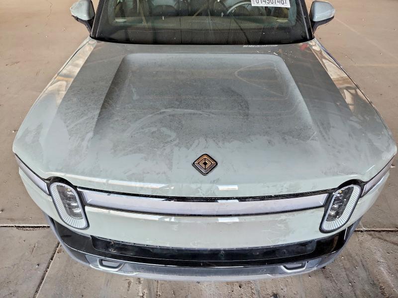 7FCTGAAA6RN032337 2024 Rivian R1T photo no. 11