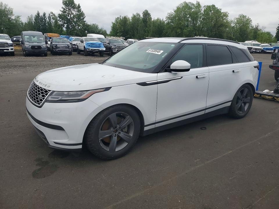 2018 Land Rover Range Rover — VIN SALYB2RV1JA747179, фото 1