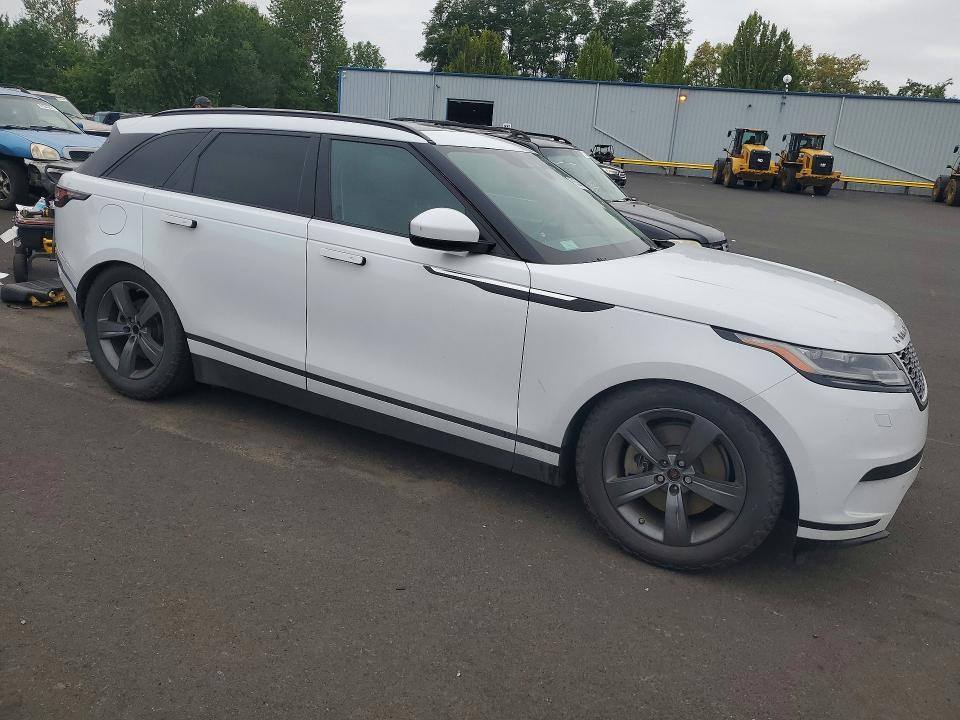 2018 Land Rover Range Rover — VIN SALYB2RV1JA747179, фото 4