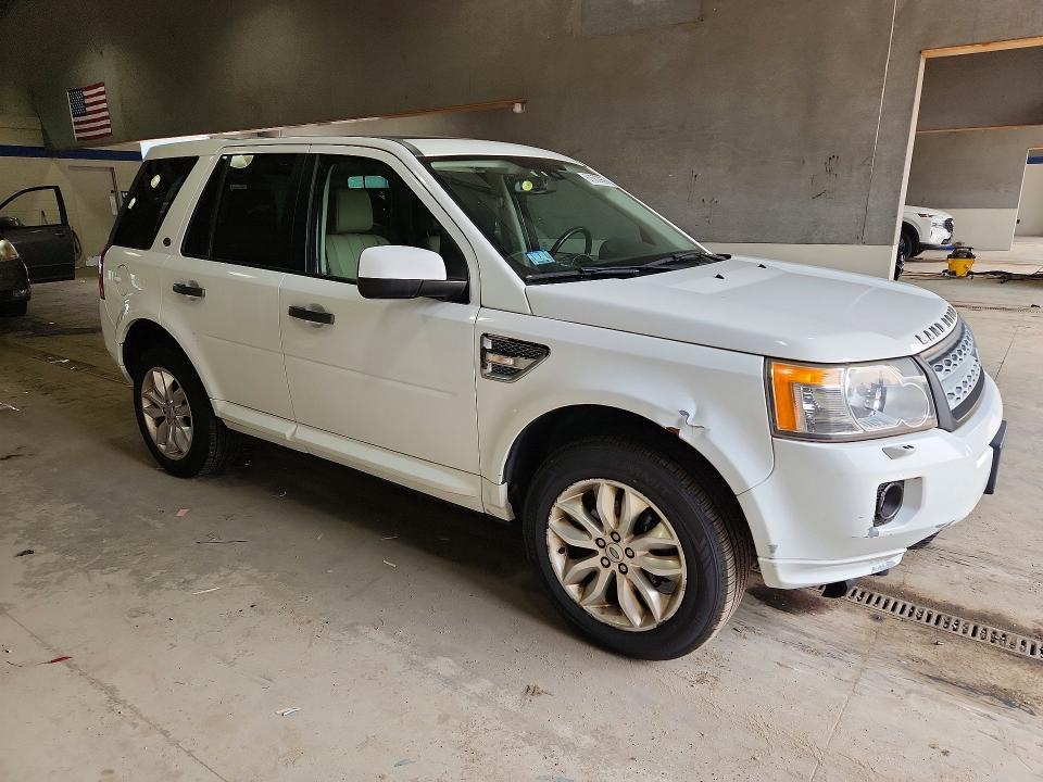 SALFR2BN0BH222264 2011 Land Rover LR2 photo no. 4