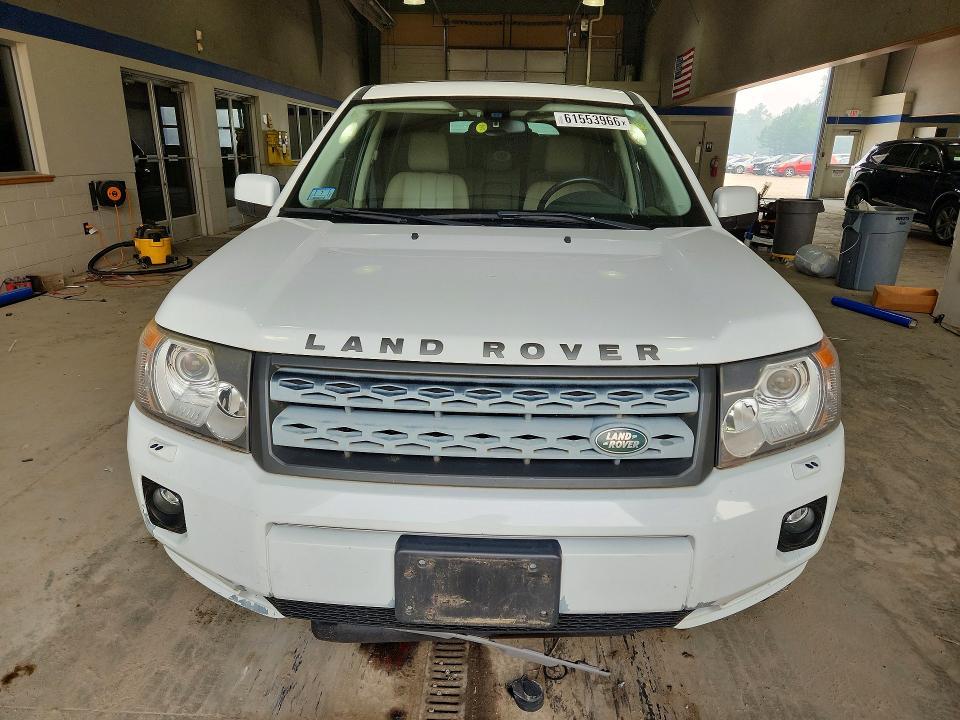 SALFR2BN0BH222264 2011 Land Rover LR2 photo no. 5