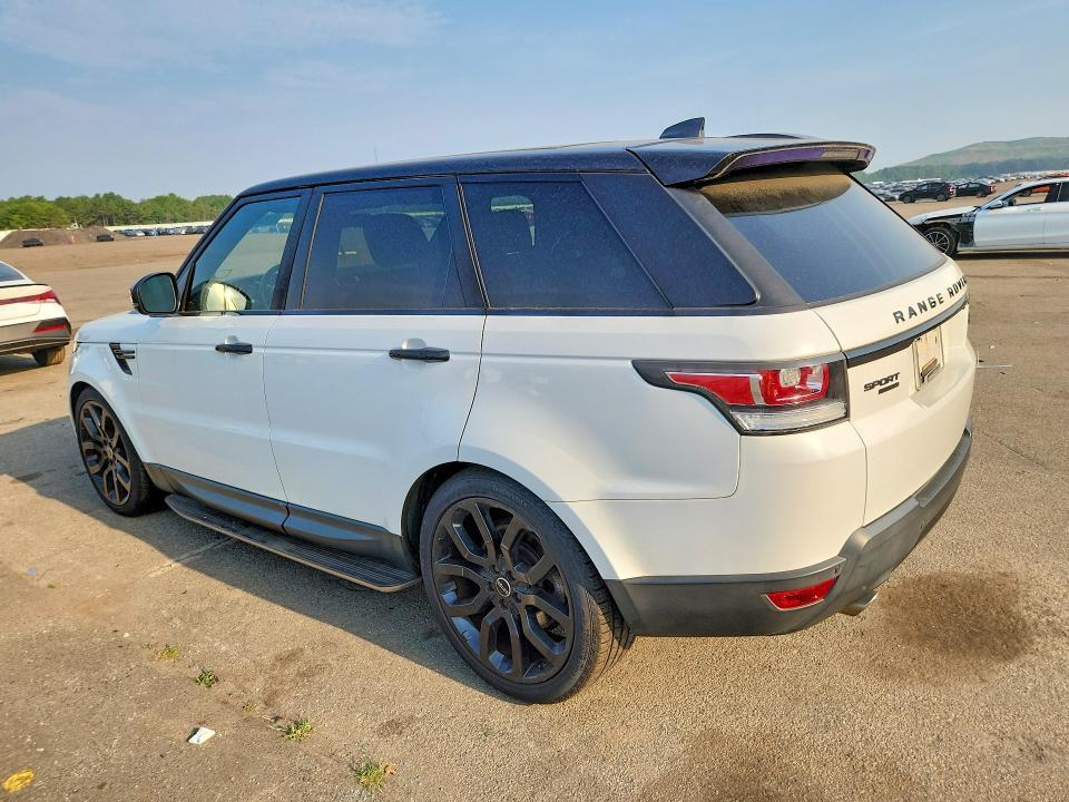 SALWR2FV1HA670119 2017 Land Rover Range Rover photo no. 2