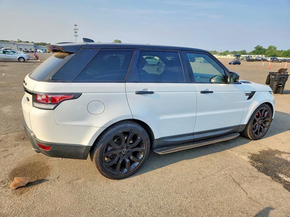 SALWR2FV1HA670119 2017 Land Rover Range Rover photo no. 3
