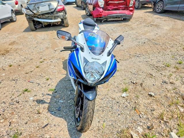 JS1GN7FA8S7101820 2025 Suzuki GSX-R600 photo no. 2
