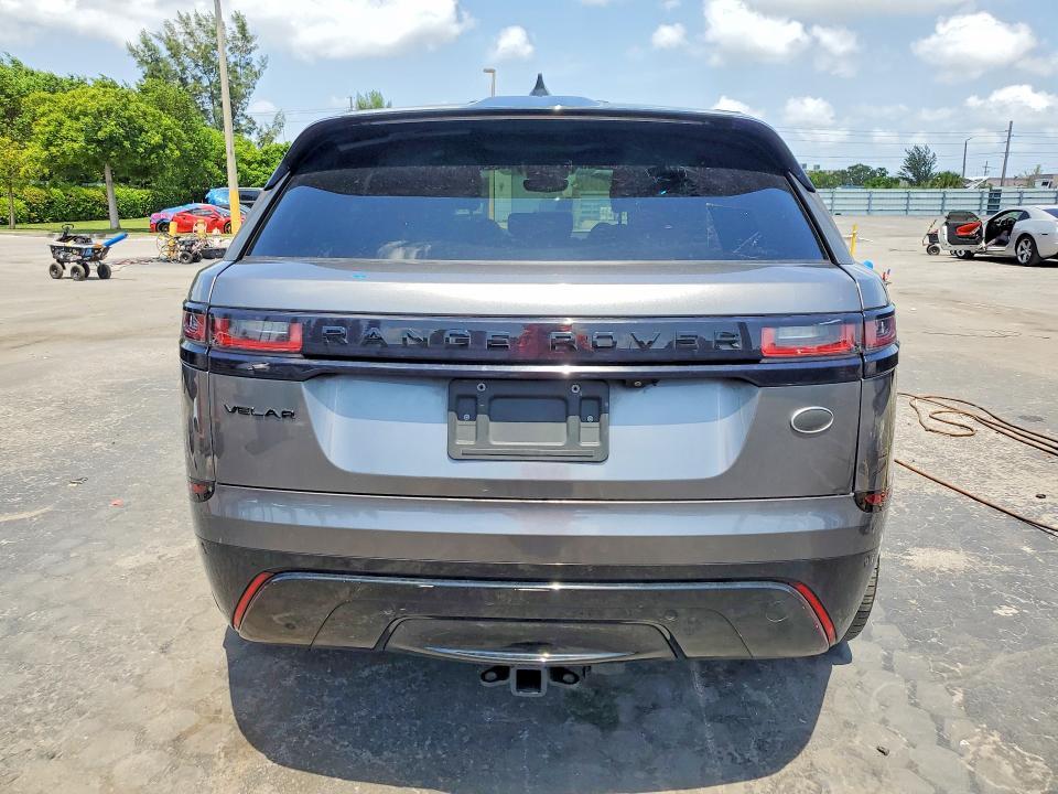 SALYL2RX8JA709950 2018 Land Rover Range Rover photo no. 6