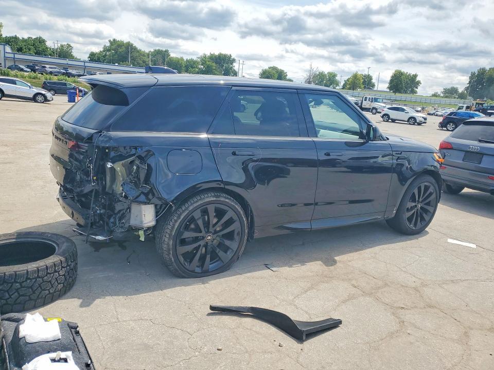 2025 Land Rover Range Rover — VIN SAL1L9FU9SA601861, şəkil 3