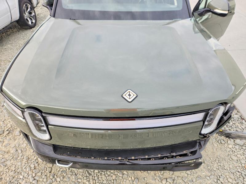 7FCTGAAL4NN004385 2022 Rivian R1T photo no. 11