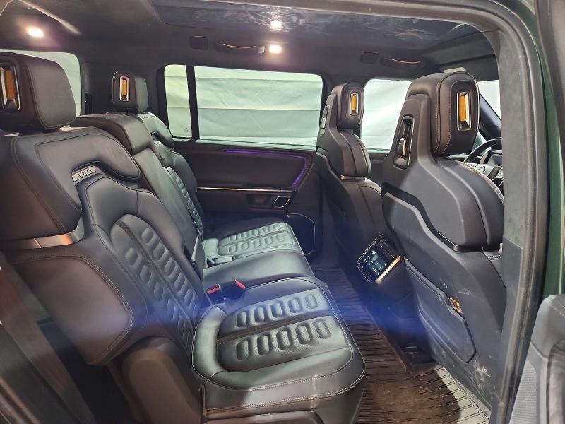 7PDSGABL9NN002253 2022 Rivian R1S photo no. 11