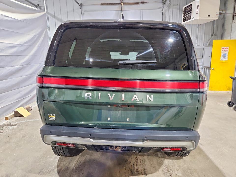 7PDSGABL9NN002253 2022 Rivian R1S photo no. 6