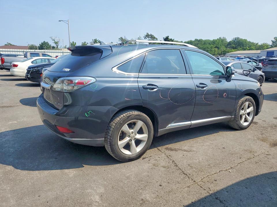 2T2BK1BA2BC117632 2011 Lexus RX photo no. 3