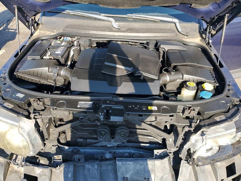 SALSF2D45CA745575 2012 Land Rover Range Rover photo no. 11