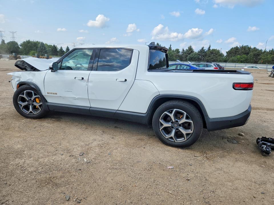 7FCTGAAL0NN003279 2022 Rivian R1T photo no. 2