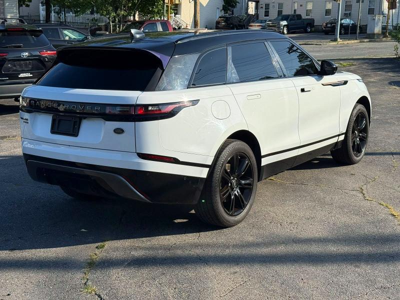 SALYL2EX7KA779656 2019 Land Rover Range Rover photo no. 3