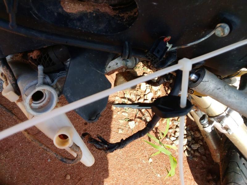 JS1GN7DA372103613 2007 Suzuki GSX-R600 photo no. 8