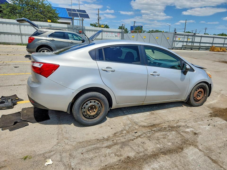 KNADM4A32C6085010 2012 KIA Rio photo no. 3