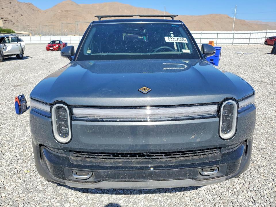 7PDSGBBA6SN052897 2025 Rivian R1S photo no. 5