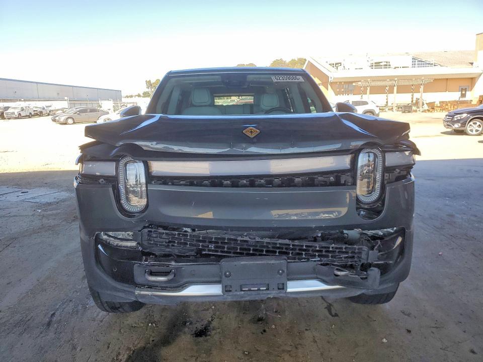 7PDSGBBA5RN032103 2024 Rivian R1S photo no. 5
