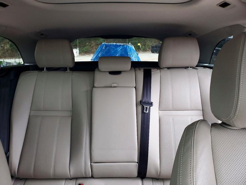 2019 Land Rover Range Rover — VIN SALYB2EN0KA219656, şəkil 10