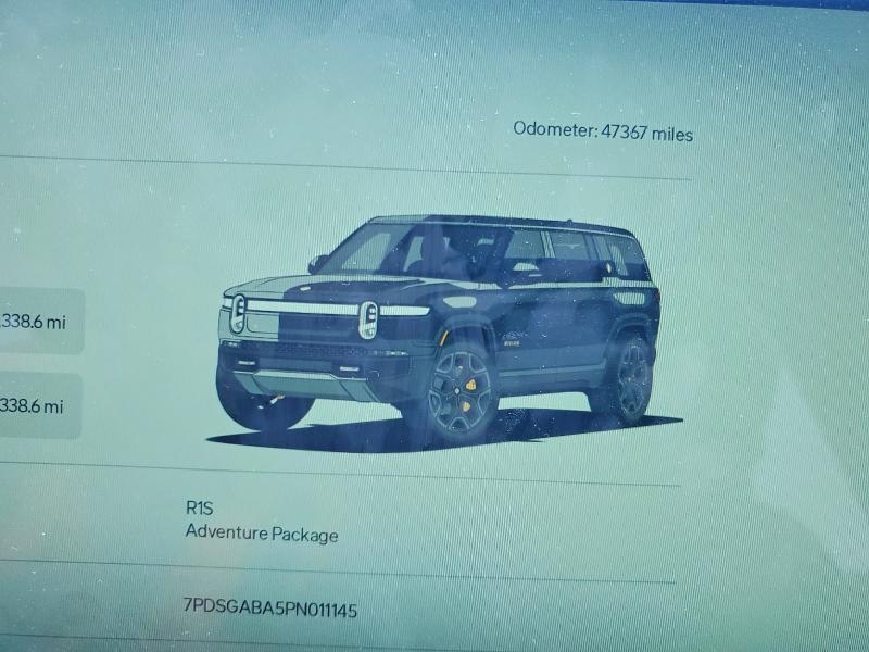 7PDSGABA5PN011145 2023 Rivian R1S photo no. 9