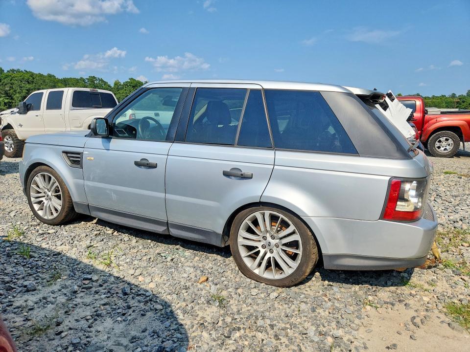 SALSK2D41BA293036 2011 Land Rover Range Rover photo no. 2