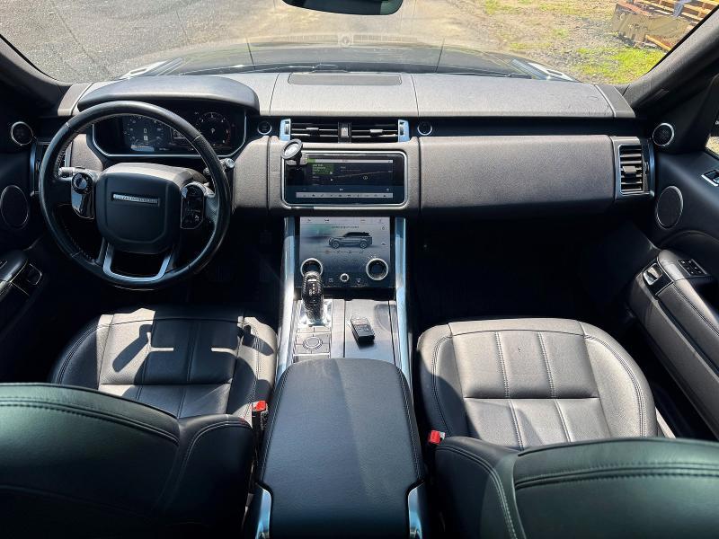 SALWG2RK0JA697051 2018 Land Rover Range Rover photo no. 9