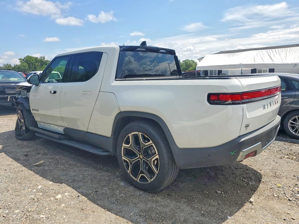 7FCTGBAA0SN039005 2025 Rivian R1T photo no. 2