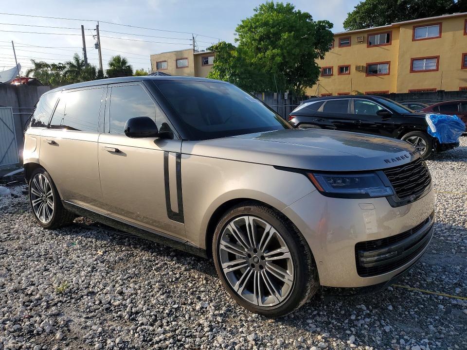 SALKPBE93SA301035 2025 Land Rover Range Rover photo no. 4