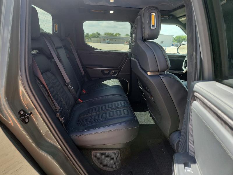 2022 Rivian R1T — VIN 7FCTGAAL6NN001357, şəkil 10