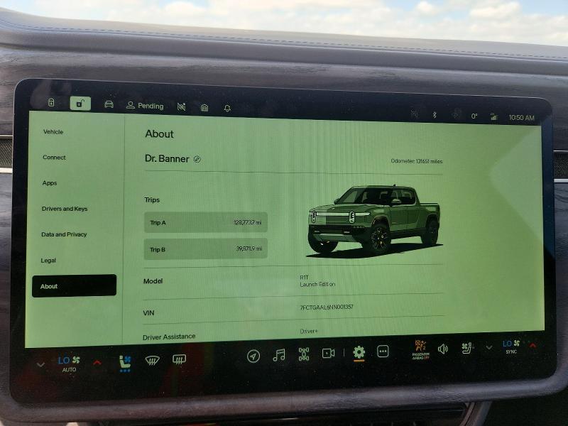 2022 Rivian R1T — VIN 7FCTGAAL6NN001357, şəkil 9