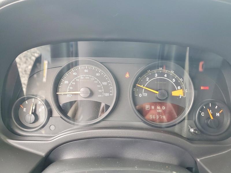 1C4NJDBB8GD556875 2016 Jeep Compass photo no. 9