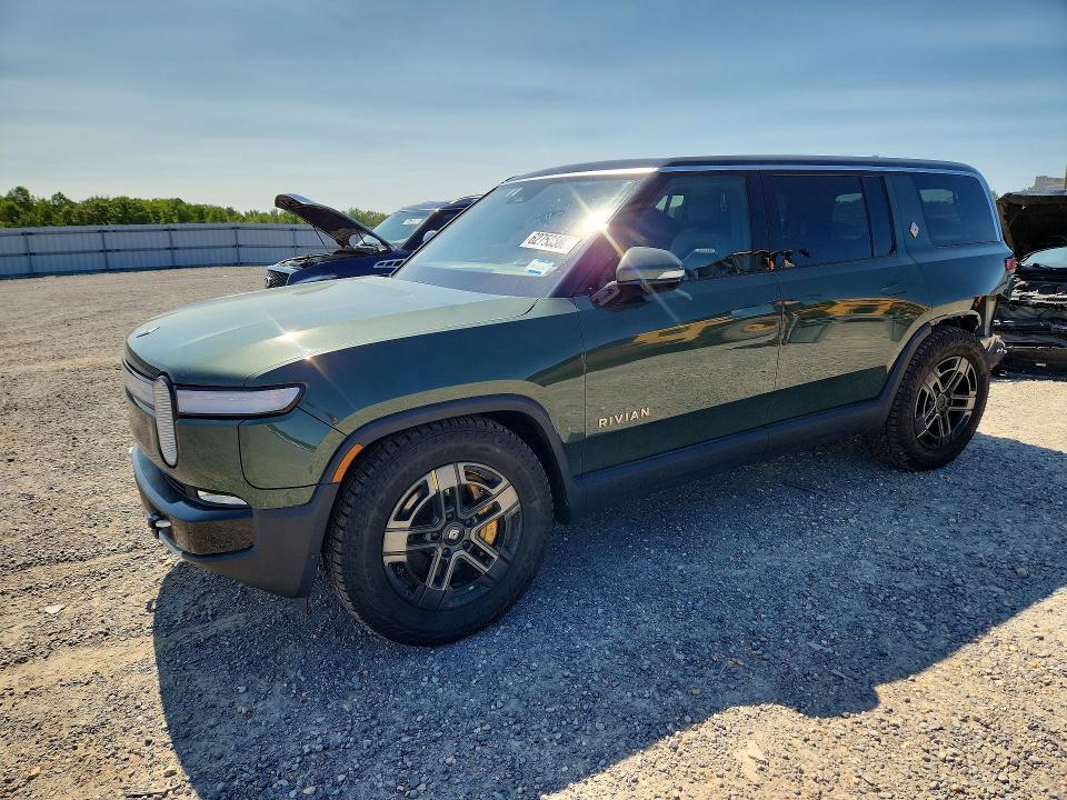 7PDSGABA3PN016487 2023 Rivian R1S photo no. 1