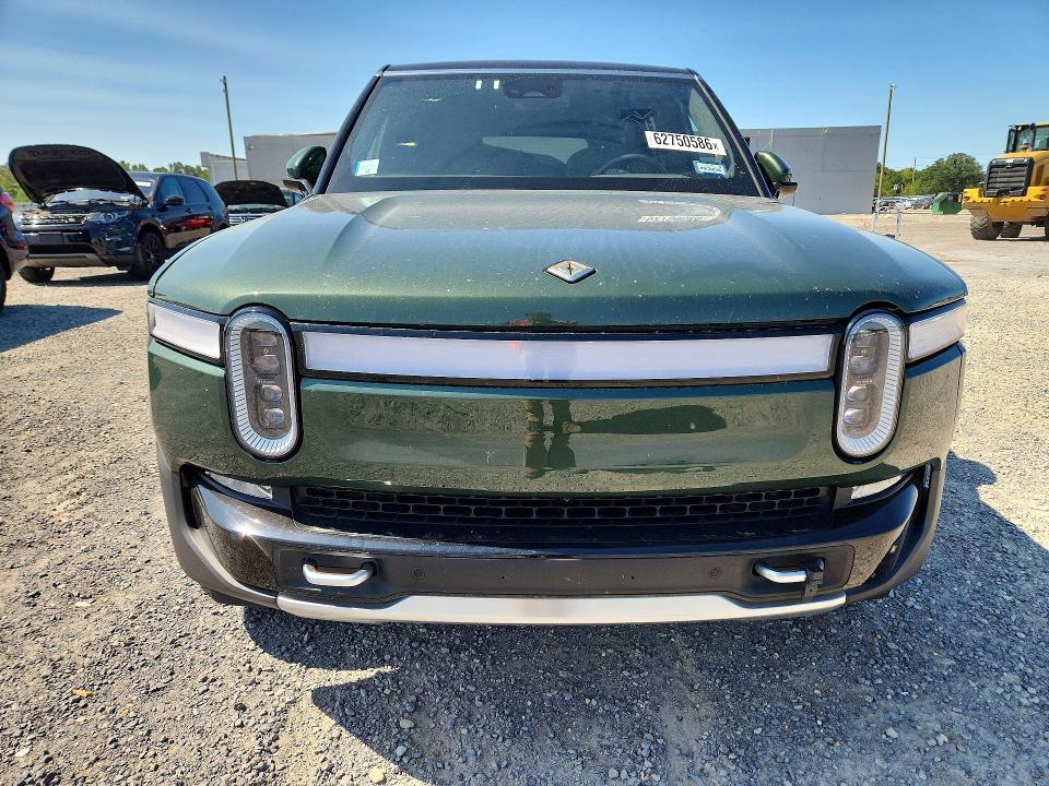 7PDSGABA3PN016487 2023 Rivian R1S photo no. 5