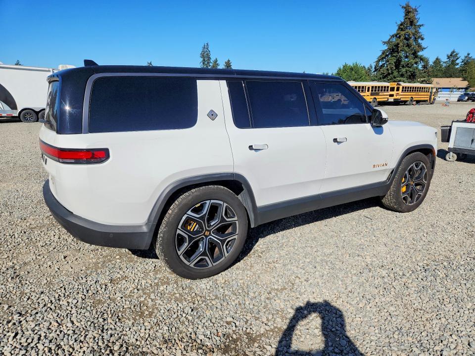 7PDSGCBP4SN057929         2025 Rivian R1S photo no. 3