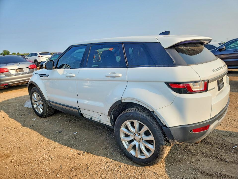 SALVP2BG8HH250633 2017 Land Rover Range Rover photo no. 2