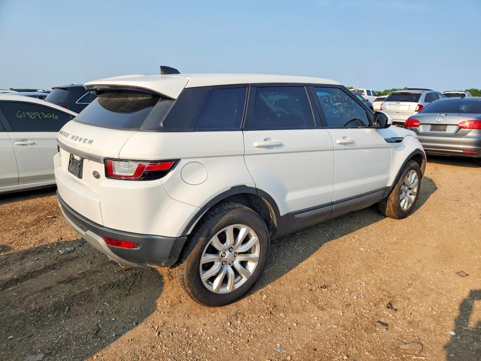 SALVP2BG8HH250633 2017 Land Rover Range Rover photo no. 3