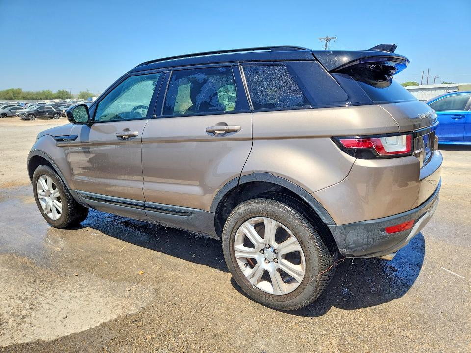 SALVP2RX1JH302213 2018 Land Rover Range Rover photo no. 2