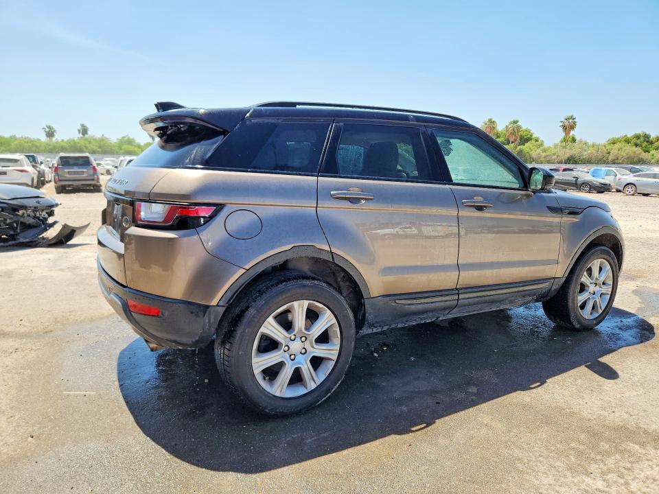SALVP2RX1JH302213 2018 Land Rover Range Rover photo no. 3
