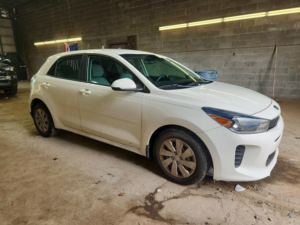 3KPA25AB2JE092068 2018 KIA Rio photo no. 4