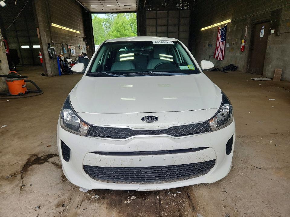 3KPA25AB2JE092068 2018 KIA Rio photo no. 5