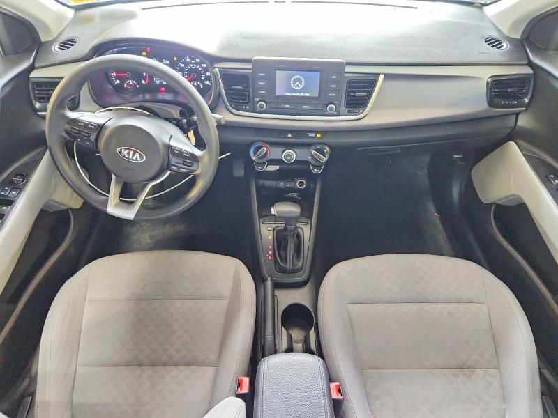 3KPA25AB2JE092068 2018 KIA Rio photo no. 8